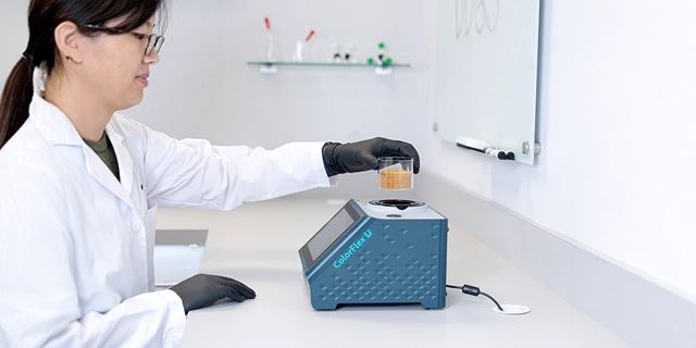 Measuring the color of livestock feed quality