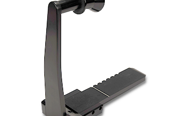 Compression clamp for the UltraScan VIS and PRO spectrophotometers